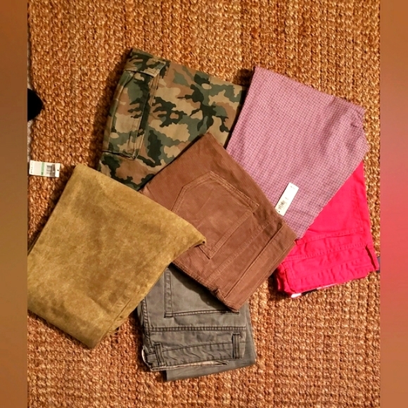 Multi-style Bundle of Top Designers Pants - Picture 2 of 5